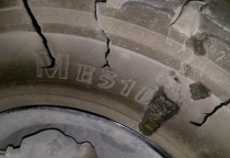 NHẬN DIỆN MÒN LỐP XE TẢI