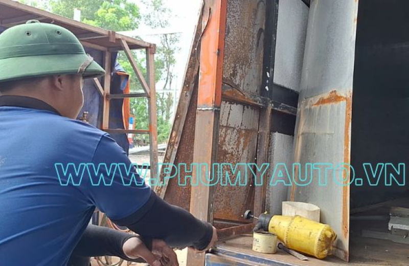 DV CHỐNG THẤM THÙNG XE TẢI